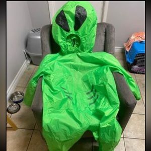 Blow up alien costume